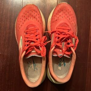 Brooks sneakers